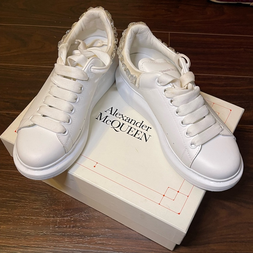 ALEXANDER MCQUEEN FASHION SNEAKERS
